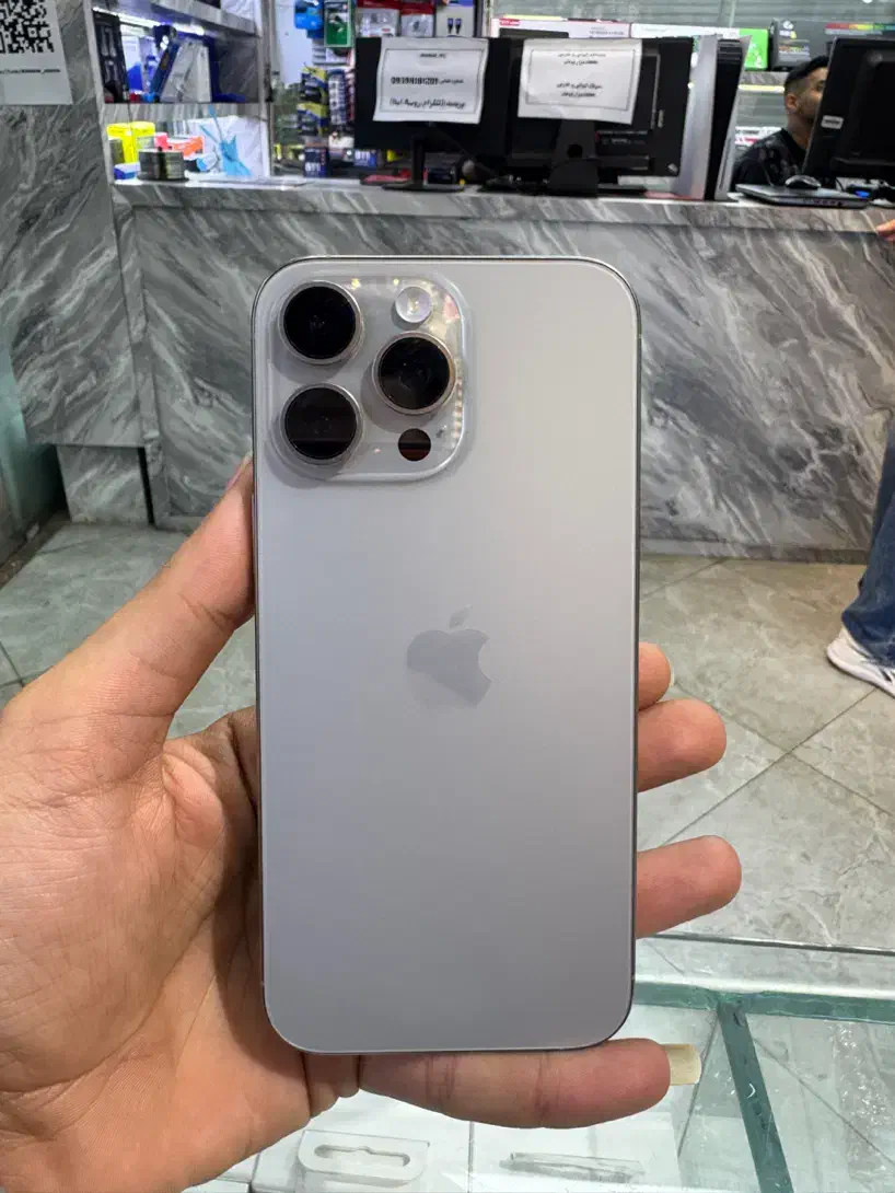 iphone 16pro max zaa با گارانتی  باتری ۱۰۰|موبایل|پرند, فاز ۲|دیوار