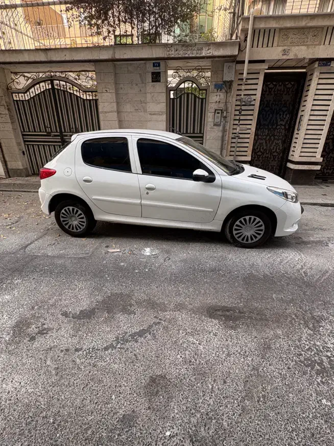 ۲۰۷ مدل ۹۸|خودرو سواری و وانت|تهران, پرستار|دیوار