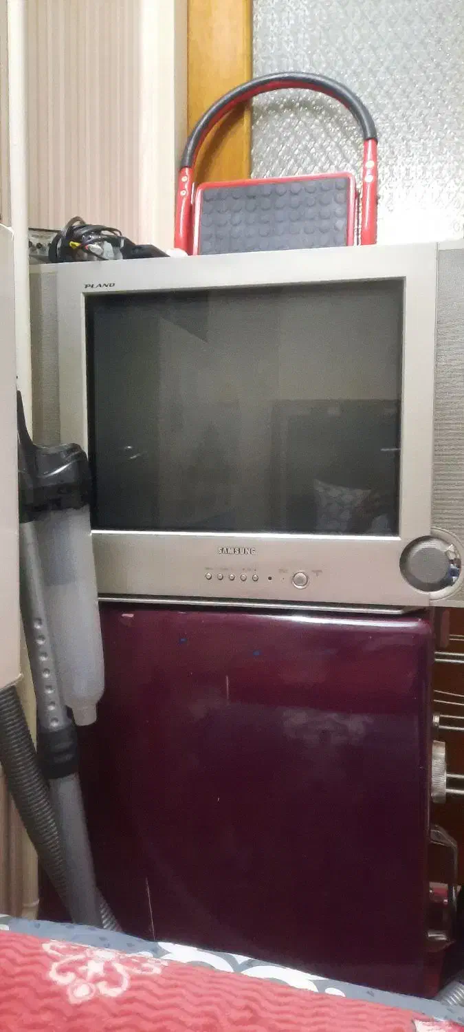 تلویزیون ۲۱ اینچ سامسونگ|تلویزیون و پروژکتور|زنجان, |دیوار