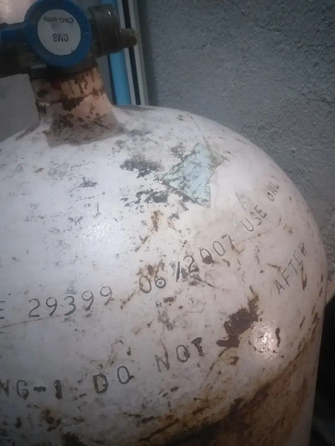 گاز سی ان جی وپایه|قطعات یدکی و لوازم جانبی|فردیس, منظریه|دیوار