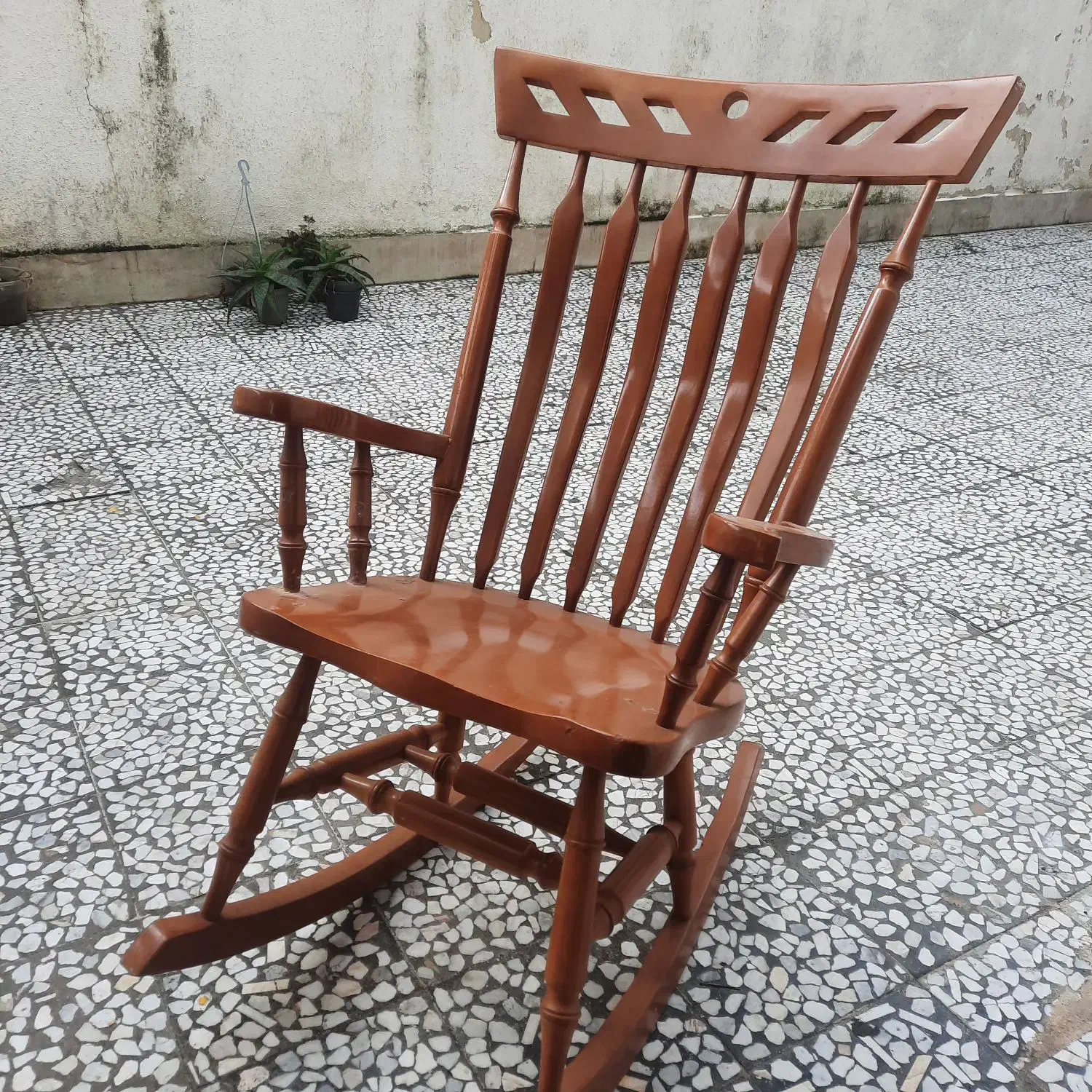 صندلی راک|صندلی و نیمکت|رشت, فلسطین|دیوار