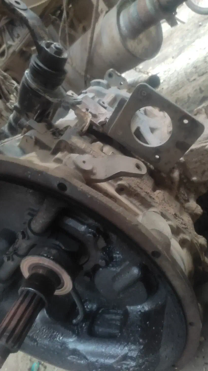 گریبکس تی ۳۰۰کمپرسی|قطعات یدکی و لوازم جانبی|اصفهان, شهرک صنعتی امیرکبیر (شاپور جدید)|دیوار