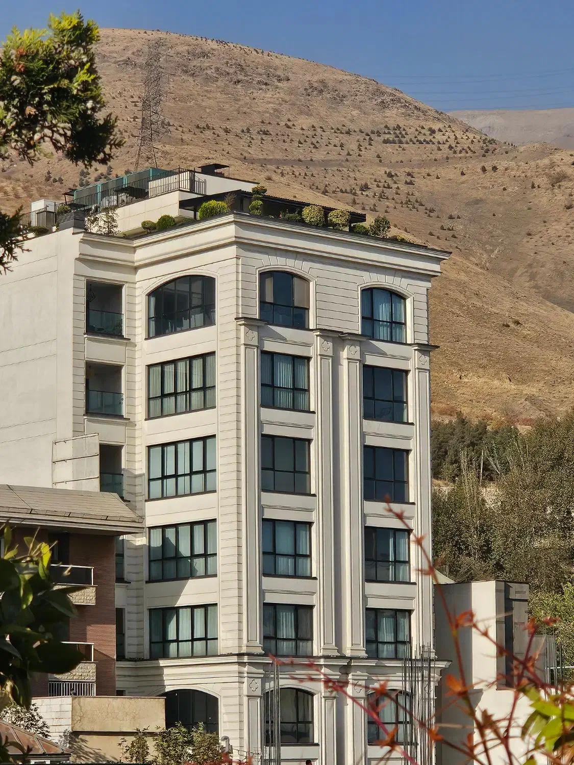 ۲۰۰ متر تک واحدی نیاوران/۳ جهت ویو