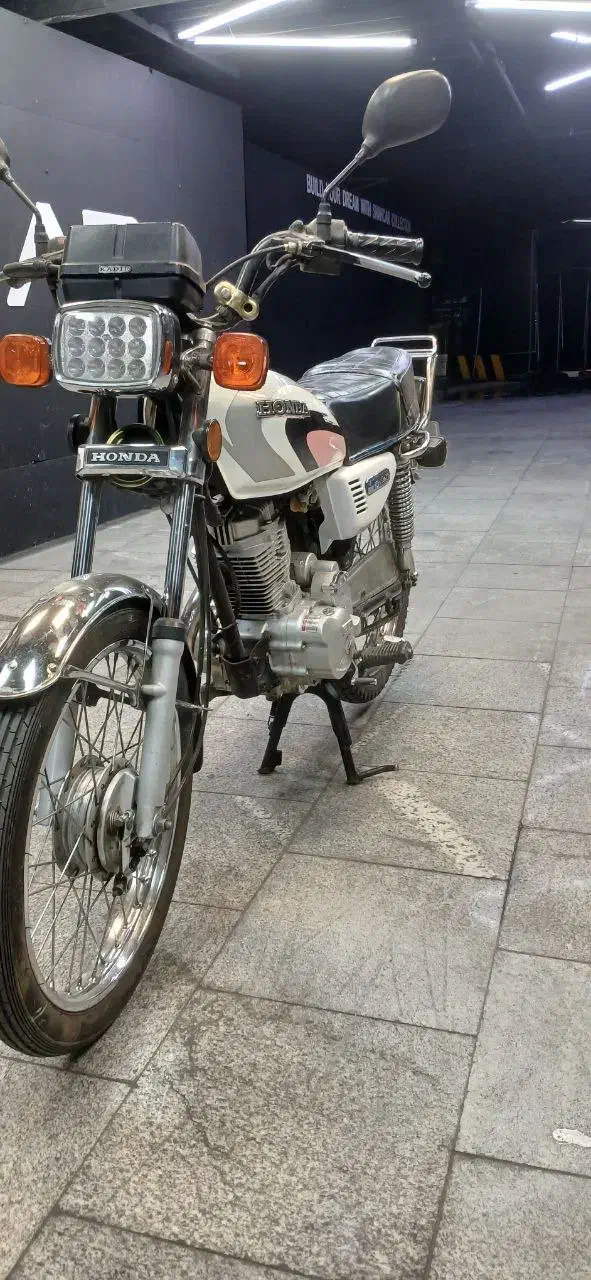 هوندا ۱۲۵ احسان|موتورسیکلت|تهران, جردن|دیوار