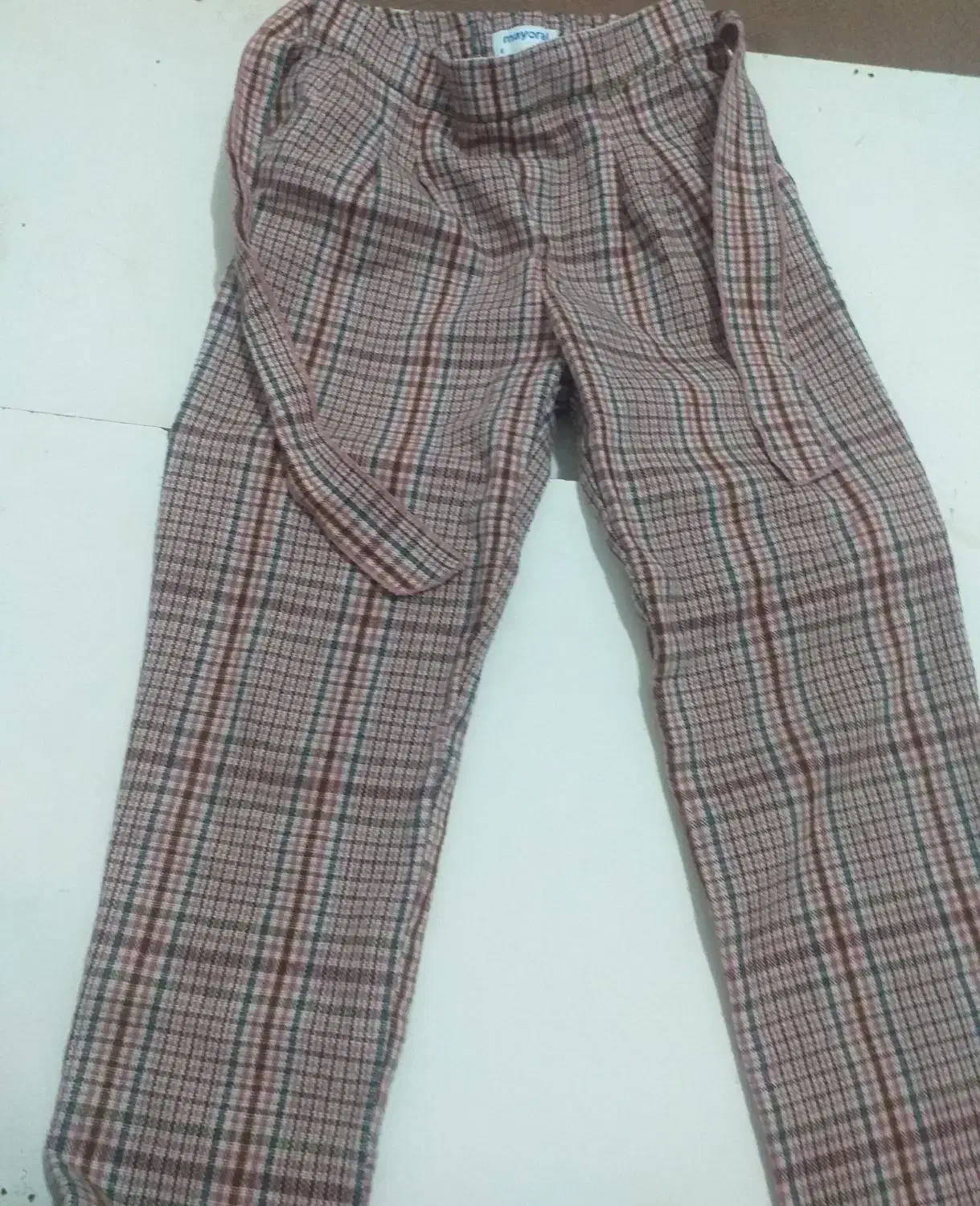 لباس بچه گانه|کفش و لباس بچه|رودبنه, |دیوار