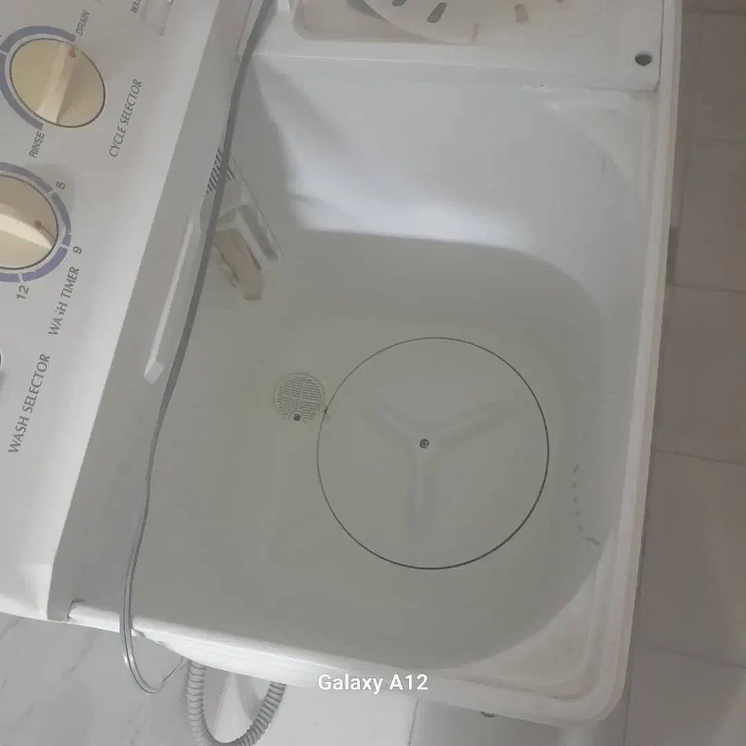 ماشین لباسشویی دوقلو|ماشین لباسشویی و خشک‌کن لباس|پرند, فاز ۶|دیوار