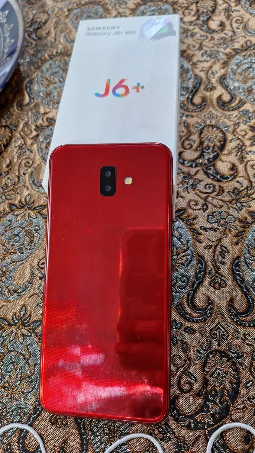 گوشی j6+|موبایل|قم, زاویه|دیوار