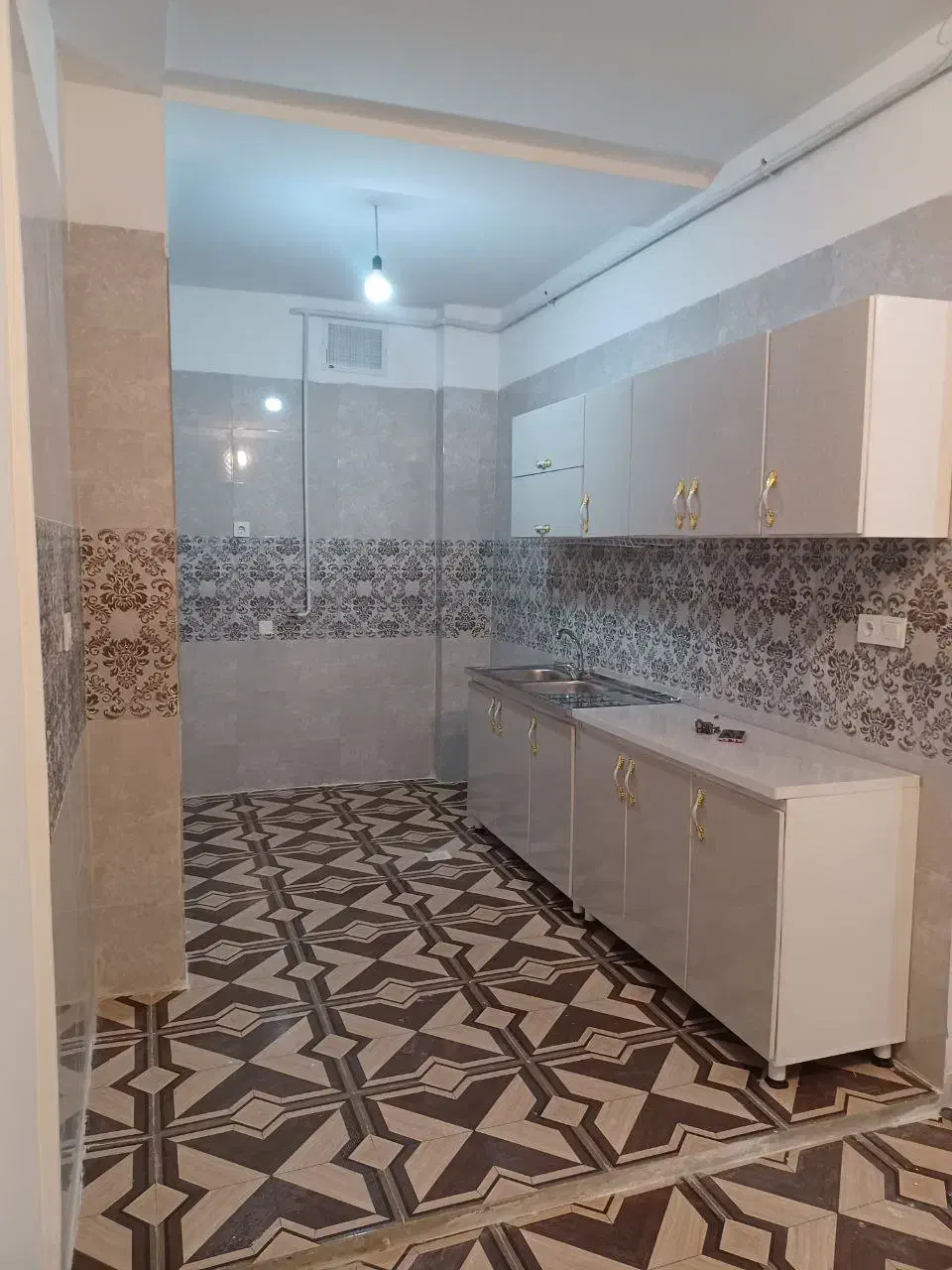 رهن و اجاره  واحد ۸۵ متری مسکن مهر شرف آباد|اجارهٔ آپارتمان|اسلامآباد غرب, |دیوار