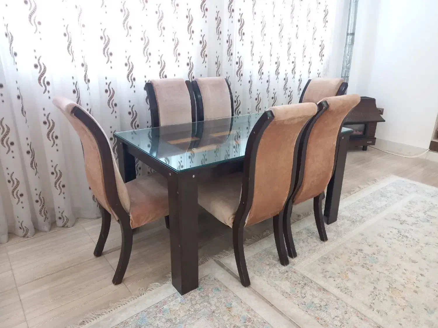 ست کامل مبل و میز ناهارخوری|مبلمان خانگی و میز عسلی|قم, باغ شریفی|دیوار