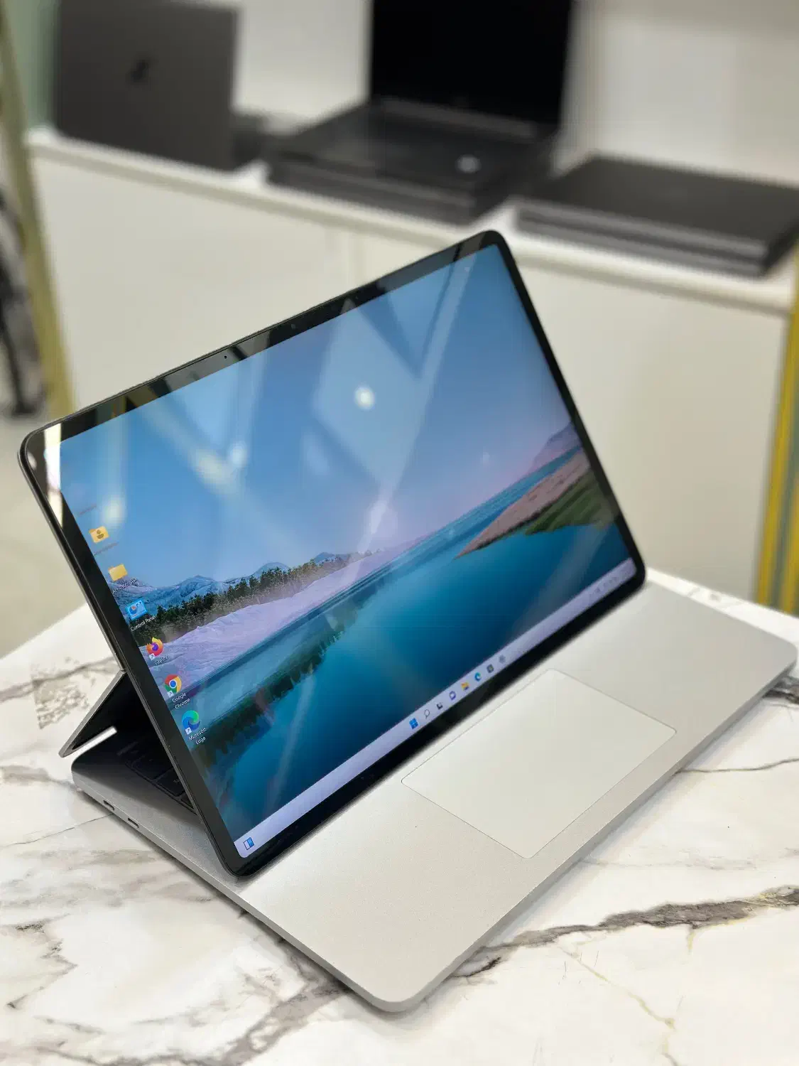 خفن ترین مدل سرفیسSURFACE LAPTOP STUDIO|رایانه همراه|شیراز, ملاصدرا|دیوار