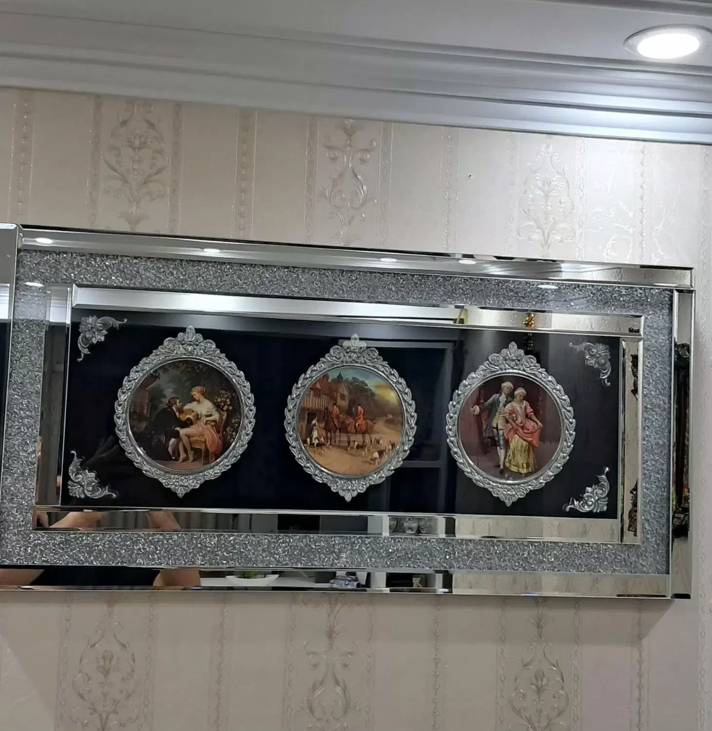 تابلوی طرح فرانسوی برجسته سه تیکه قاب اینه ای|تابلو، نقاشی، عکس|تهران, افسریه شمالی|دیوار