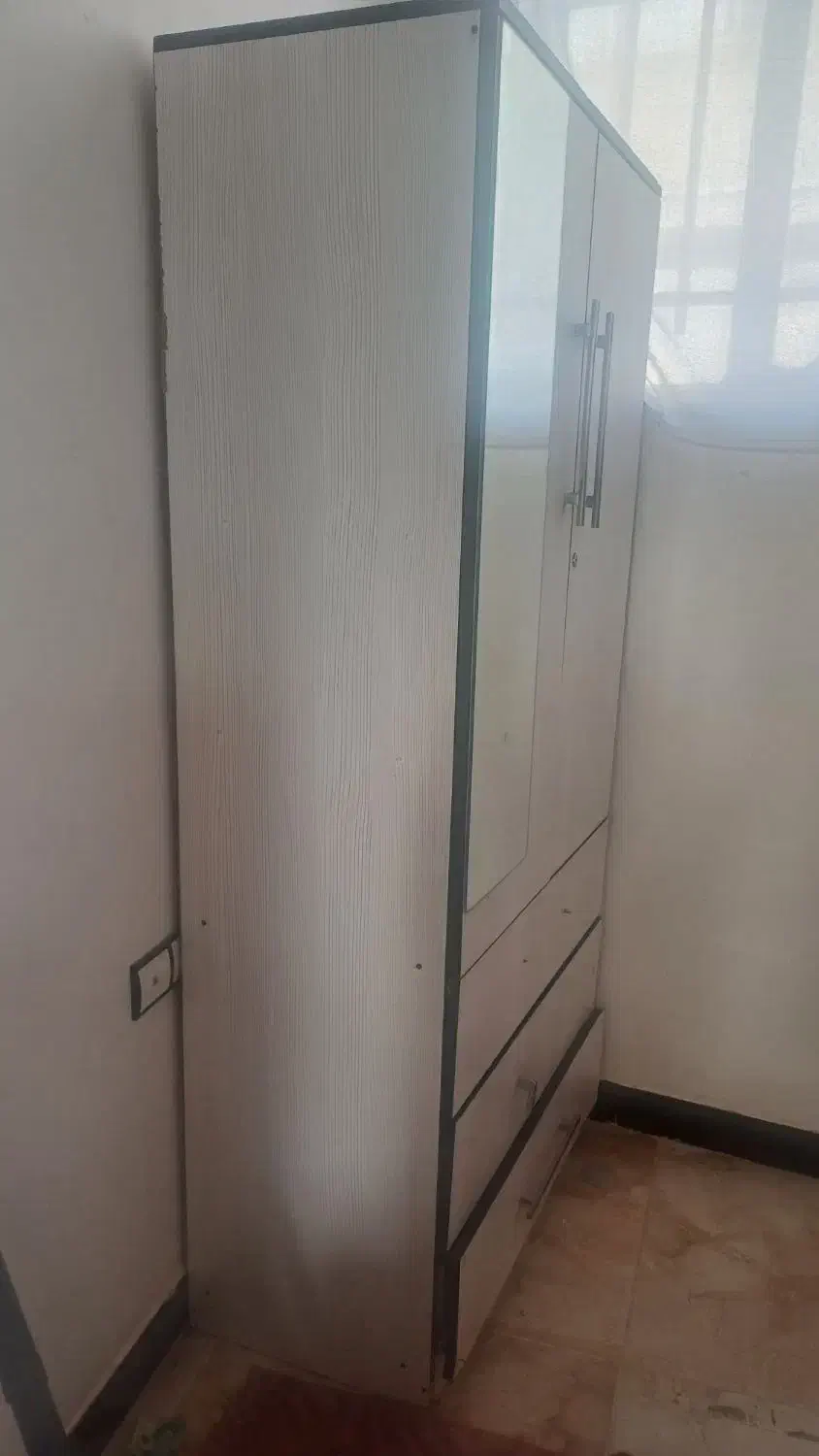 کمد جالباسی|جاکفشی، کمد، دراور|مریوان, |دیوار