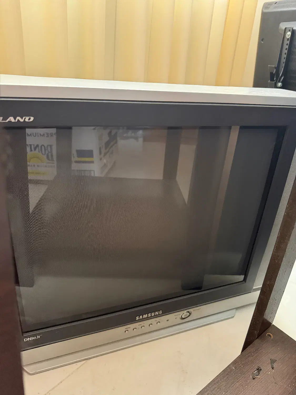 تلویزیون سامسونگ|تلویزیون و پروژکتور|رشت, استقامت ۱|دیوار