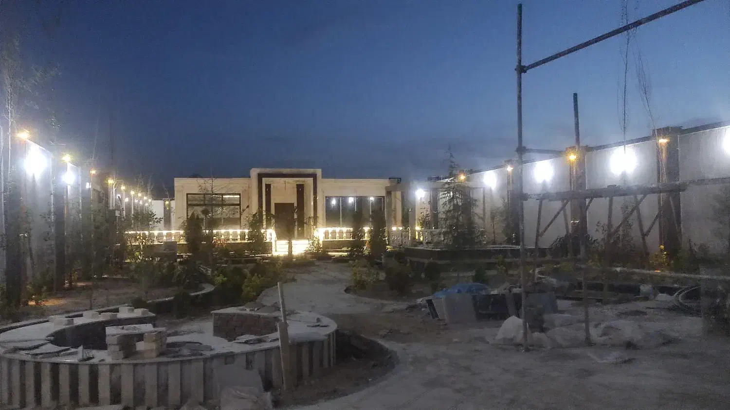 سنگ کار  کاشی کار باکیفیت بالا حتی یک متر|خدمات پیشه و مهارت|گلبهار, شهر جدید گلبهار|دیوار