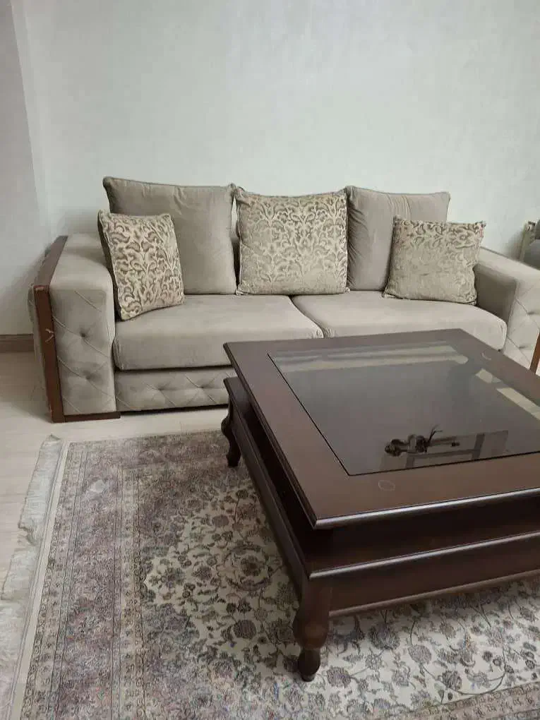 فروش مبل هفت نفره در حد نو|مبلمان خانگی و میز عسلی|رشت, پارک شهر|دیوار