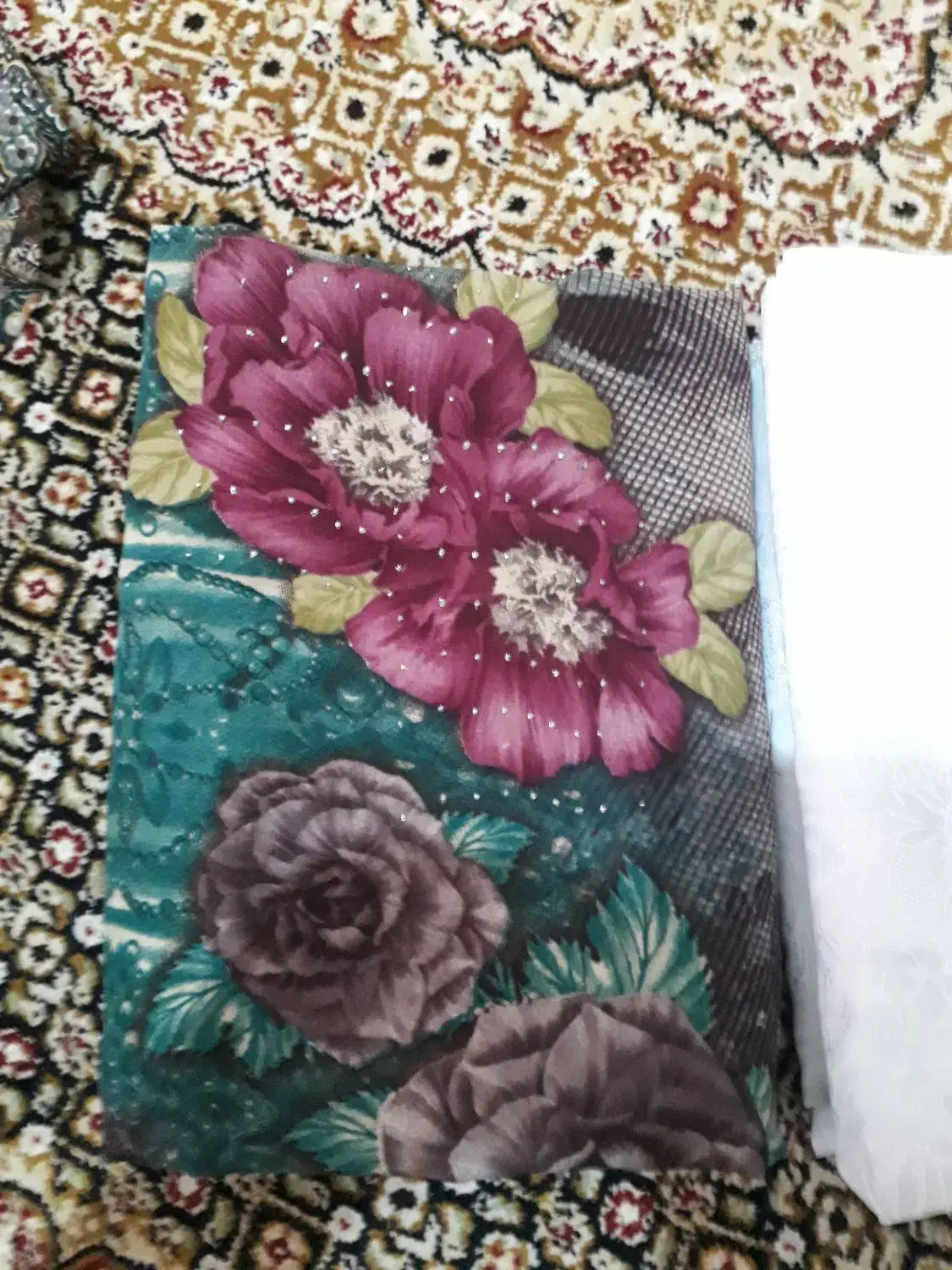 چادر نماز وچادر حریر ومجلسی.همشون دوخته شده ولباس|لباس|تبریز, |دیوار