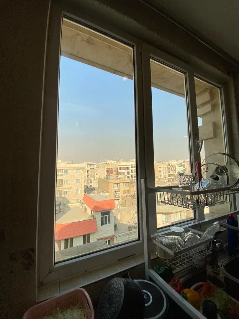 180 متر 3 خواب لاکچری .ویو ابدی .  رو ب افتاب .