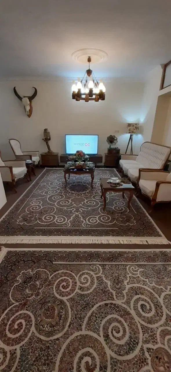 دوعدد فرش ۹ متری ۱۵۰۰ شانه زمرد مشهد|فرش|اراک, |دیوار