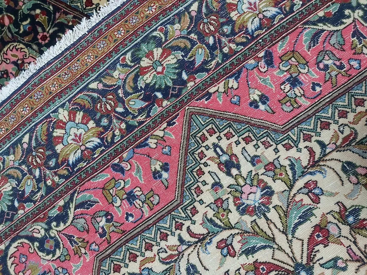 قالیچه ۳ متری دستبافت قم|فرش|قزوین, |دیوار