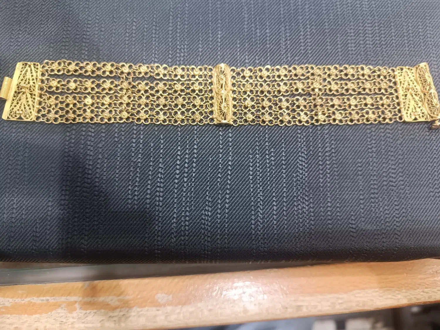 دستبندو گردنبند 50تومن بالای تابلو|جواهرات|سبزوار, قصبه غربی|دیوار