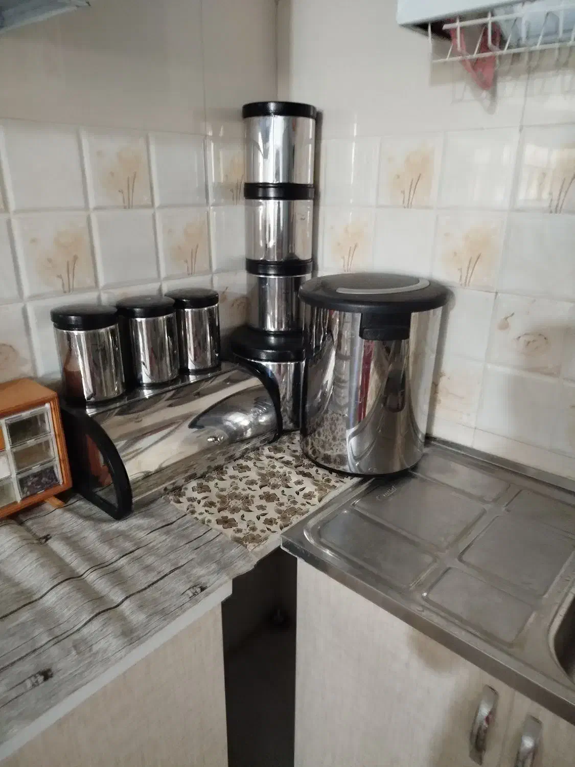 جا حبوبات|ظروف نگهدارنده، پلاستیکی، یک‌بارمصرف|ساوه, |دیوار