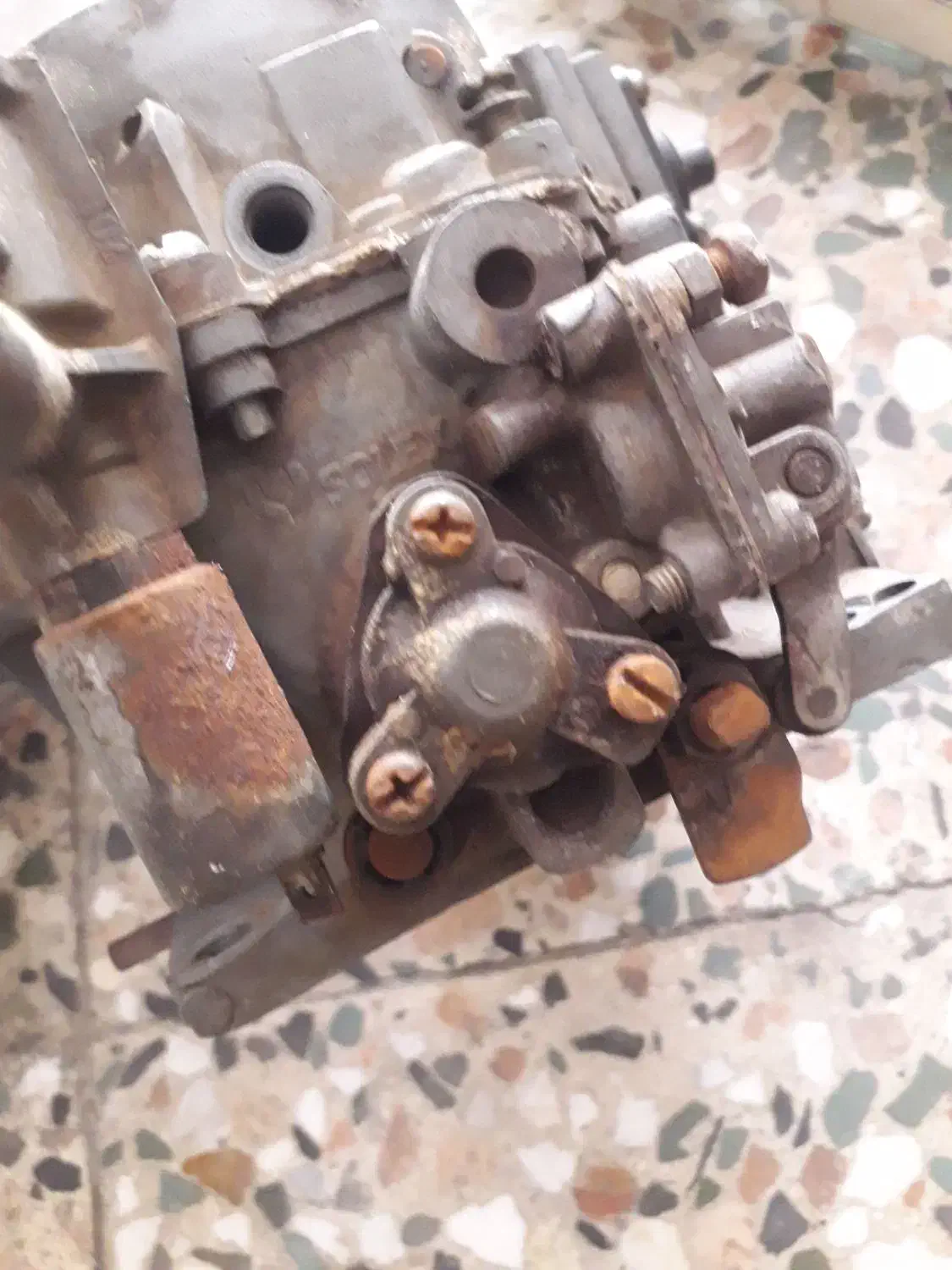 تعدادی لوازم پژو ۲۰۰۰|قطعات یدکی و لوازم جانبی|فردیس, فردیس|دیوار