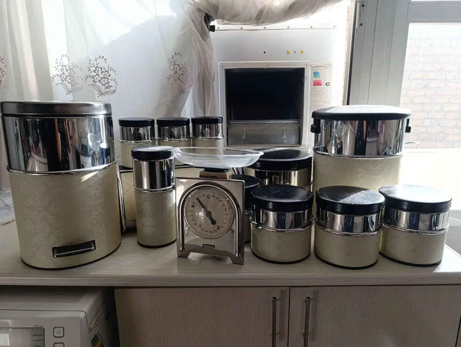 سرویس کامل اورانوس|ظروف نگهدارنده، پلاستیکی، یکبارمصرف|مشهد, خواجه ربیع|دیوار