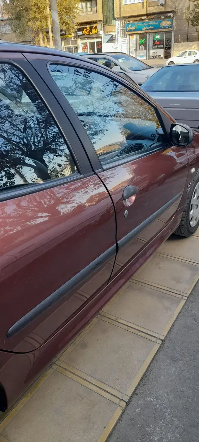پژو ۲۰۶sdمدل ۱۳۸۹ سفارش مدیران|خودرو سواری و وانت|تبریز, |دیوار