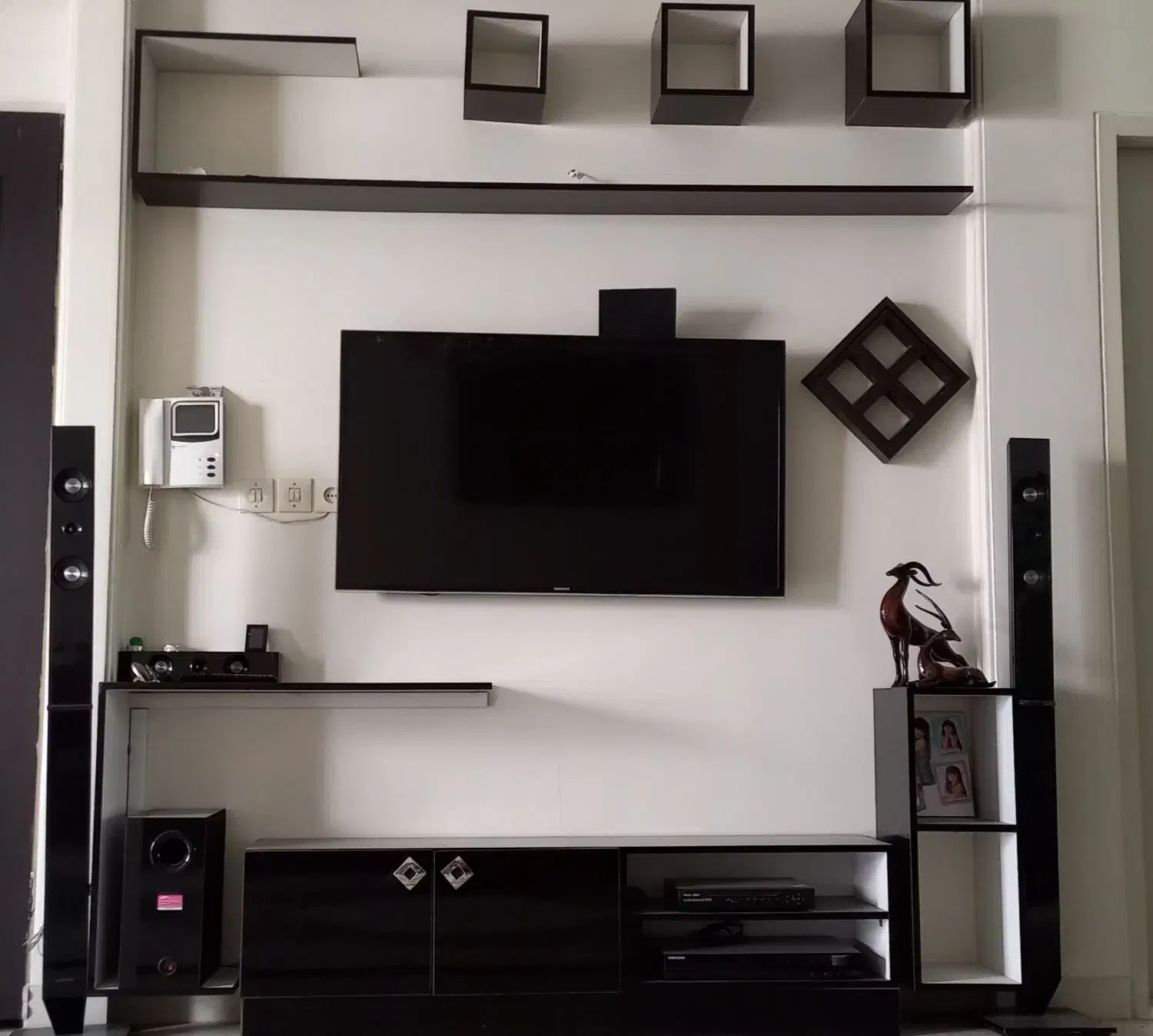 دکور دیواری ( تی وی وال )|کتابخانه، شلف، قفسههای دیواری|اراک, |دیوار