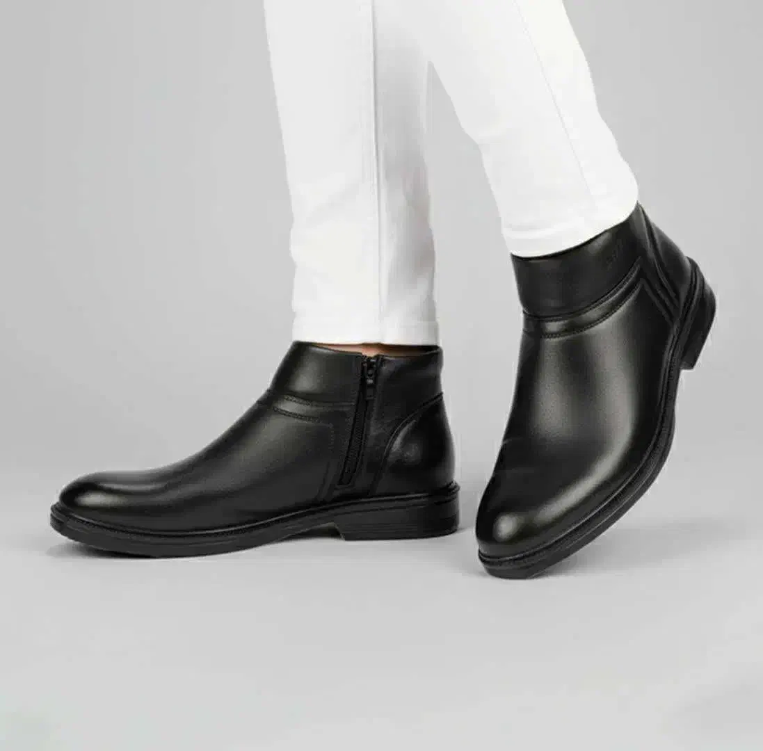 نیم بوت مردانه|کیف، کفش، کمربند|سمنان, |دیوار