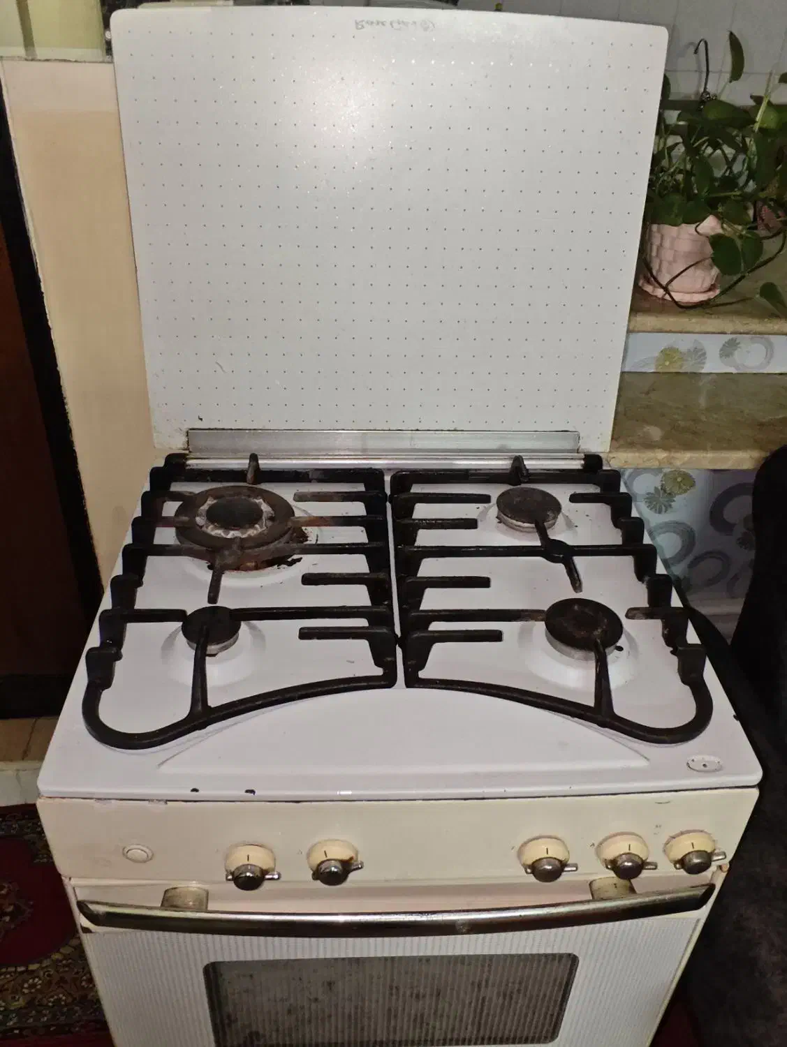 میز عسلی و اجاق گاز|اجاق گاز و لوازم برقی پخت‌وپز|بندرعباس, |دیوار