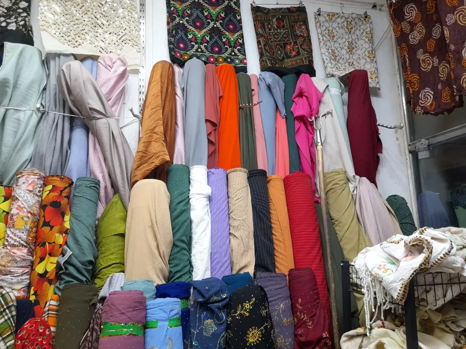 پارچه فروشی به قیمت حراجی|لباس|مشهد, مصلی (کارمندان اول)|دیوار