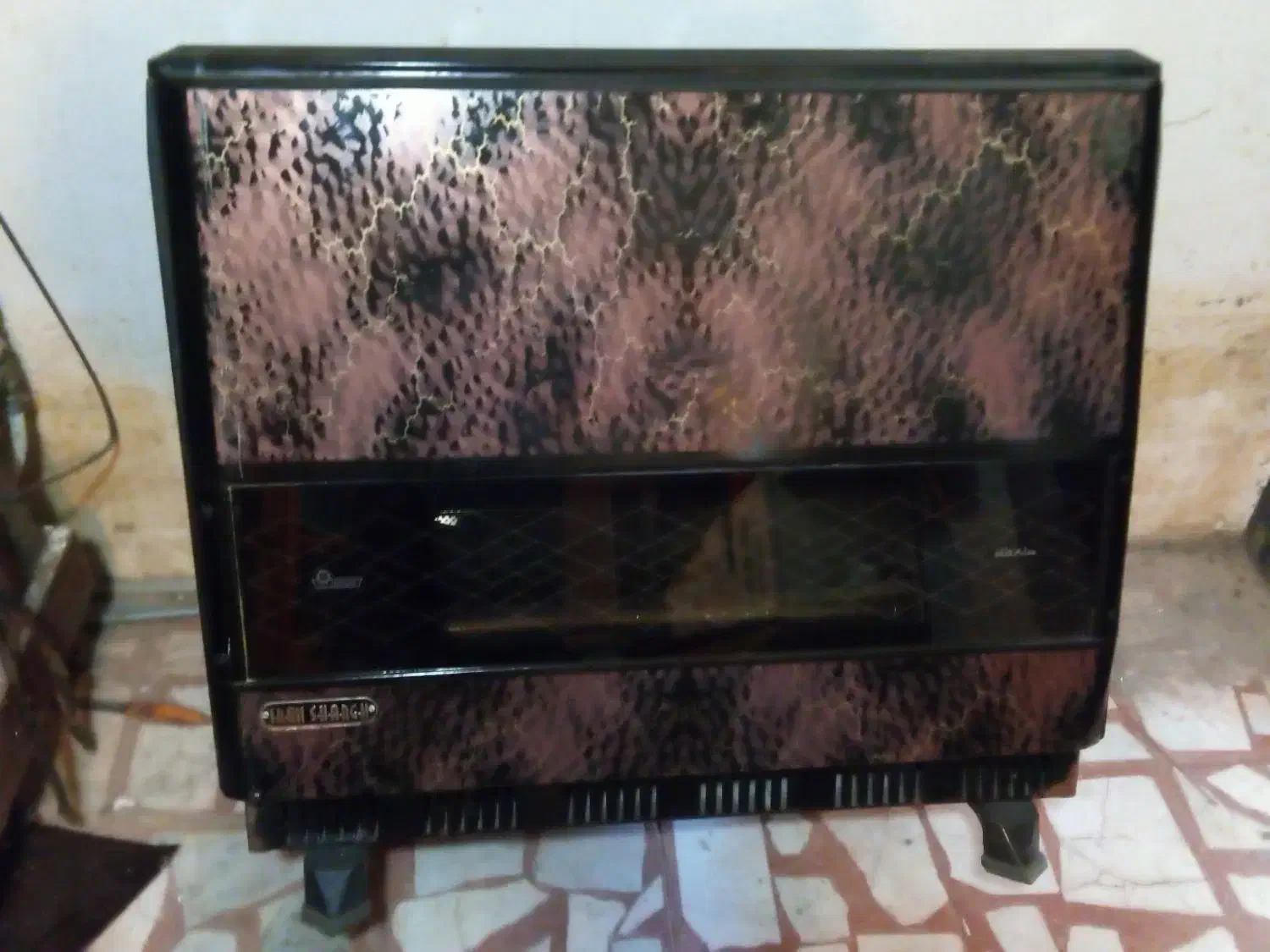 بخاری ایران شرق  در حد|بخاری، هیتر، شومینه|رودسر, |دیوار