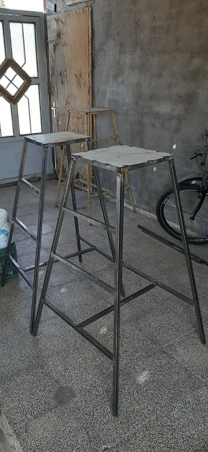 چهارپایه ونردبان|صندلی و نیمکت|زبرخان, |دیوار