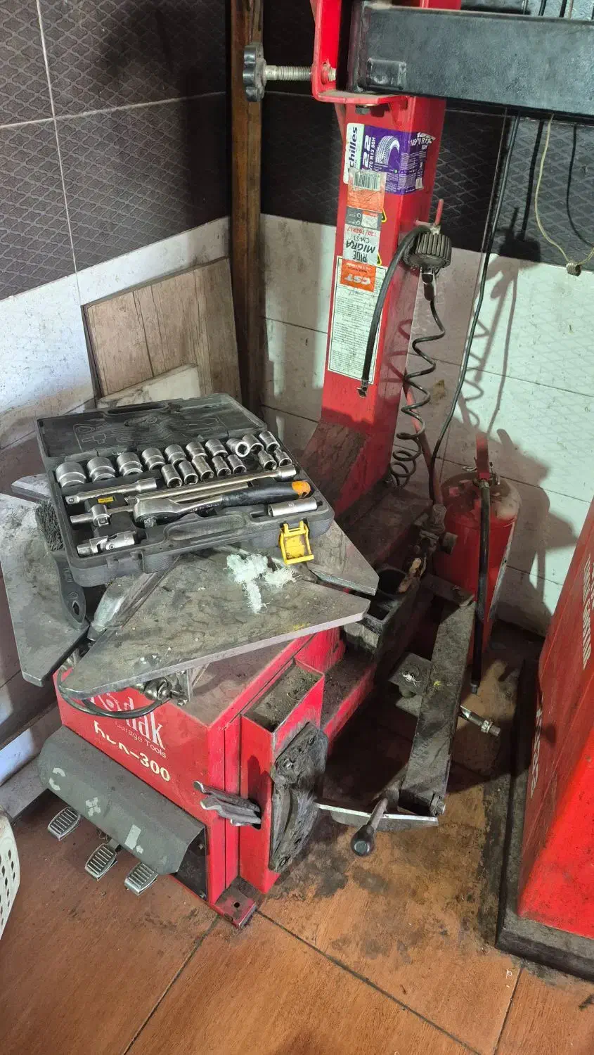 وسایل کامل لاستیک فروشی و اپاراتی|ابزارآلات|رفسنجان, |دیوار