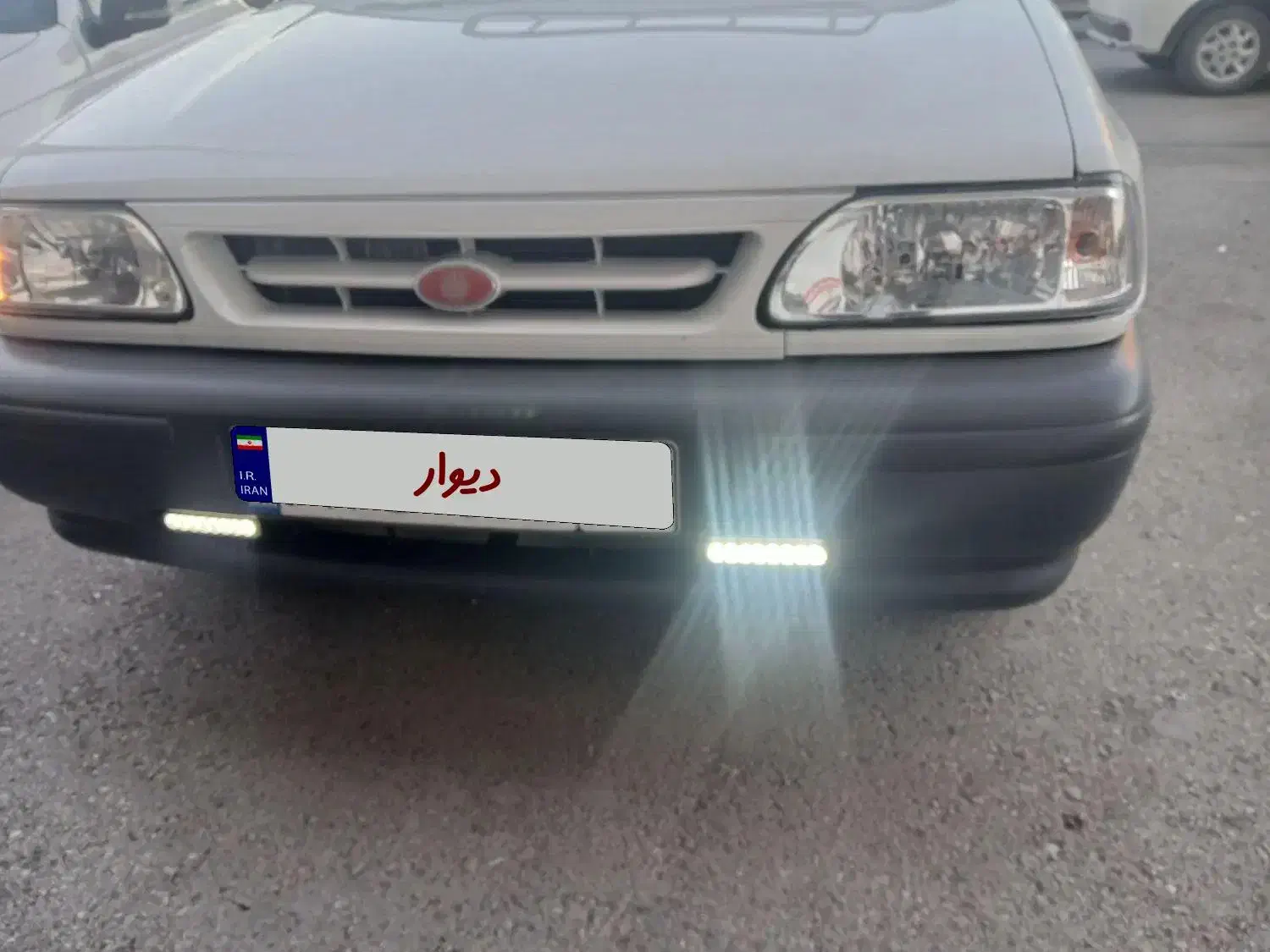 پراید وانت ۱۵۱ کم کارکرد در حد صفر بدون رنگ|خودرو سواری و وانت|اردبیل, |دیوار