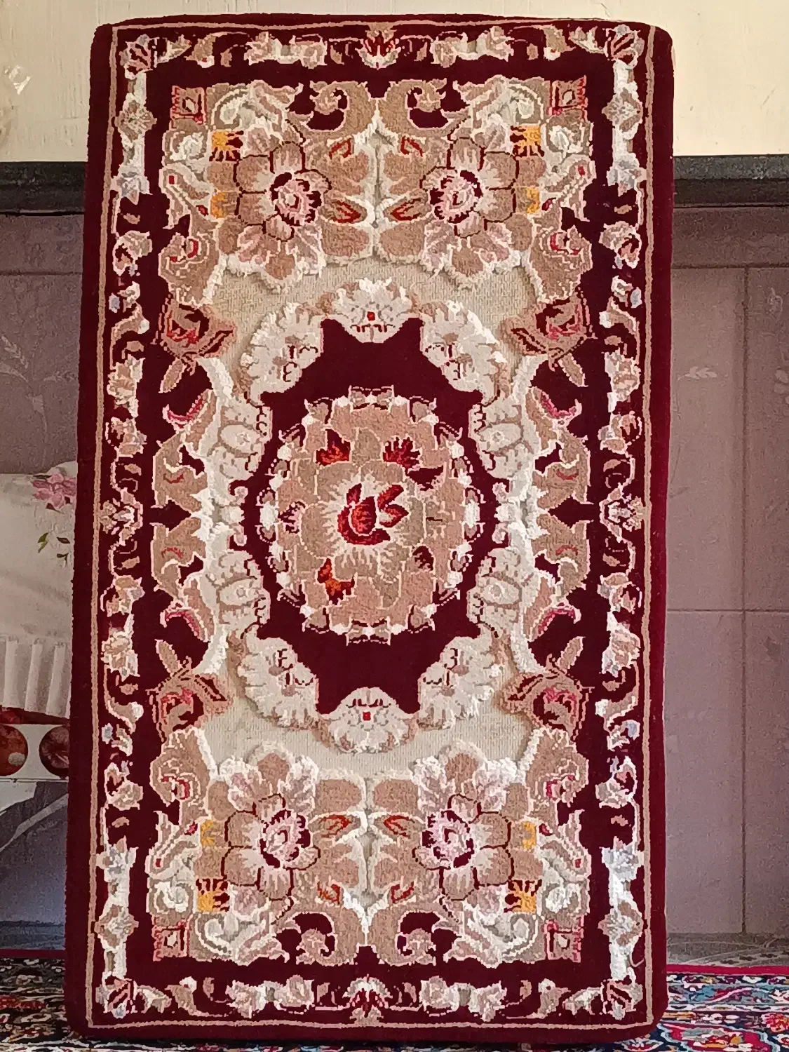 گمشده|پشتی|مهاباد (آذربایجان غربی), |دیوار