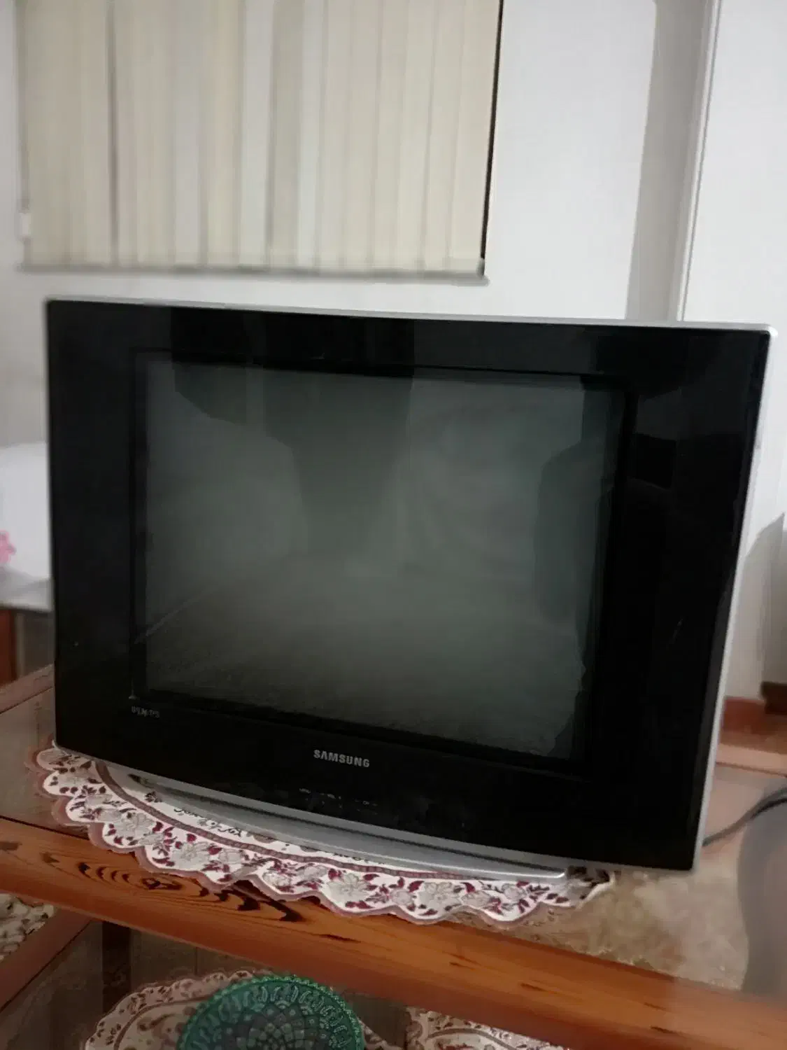 تلویزیون2عدد|تلویزیون و پروژکتور|لاهیجان, شهرک سلمان فارسی|دیوار