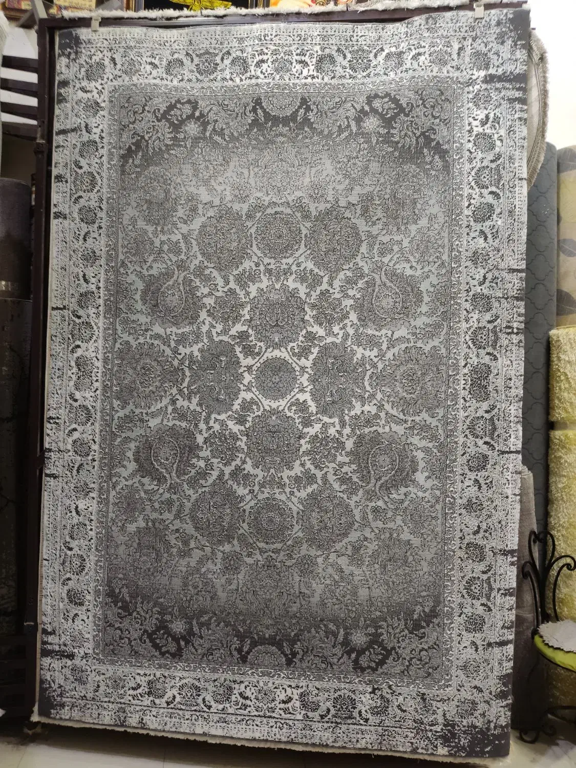 ۶متری گل برجسته به مدت یک هفته|فرش|بندرعباس, |دیوار