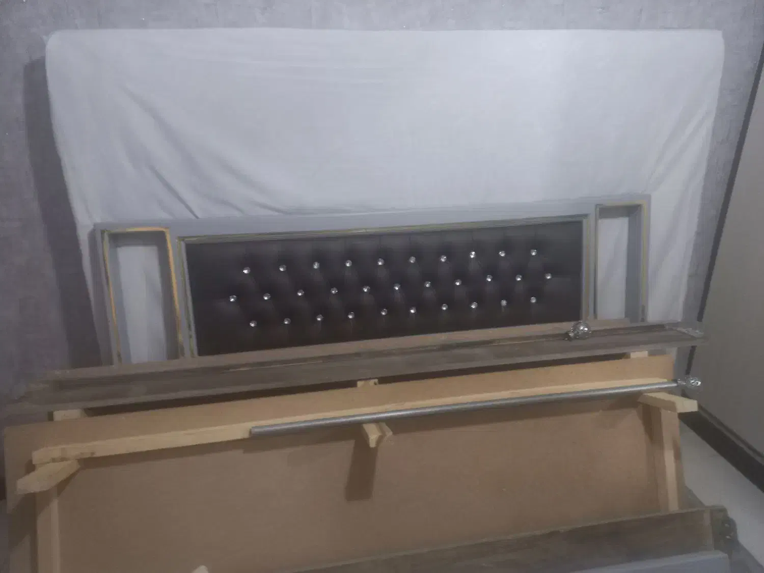 ت.ت ۲ نفره|تخت و سرویس خواب|همدان, |دیوار