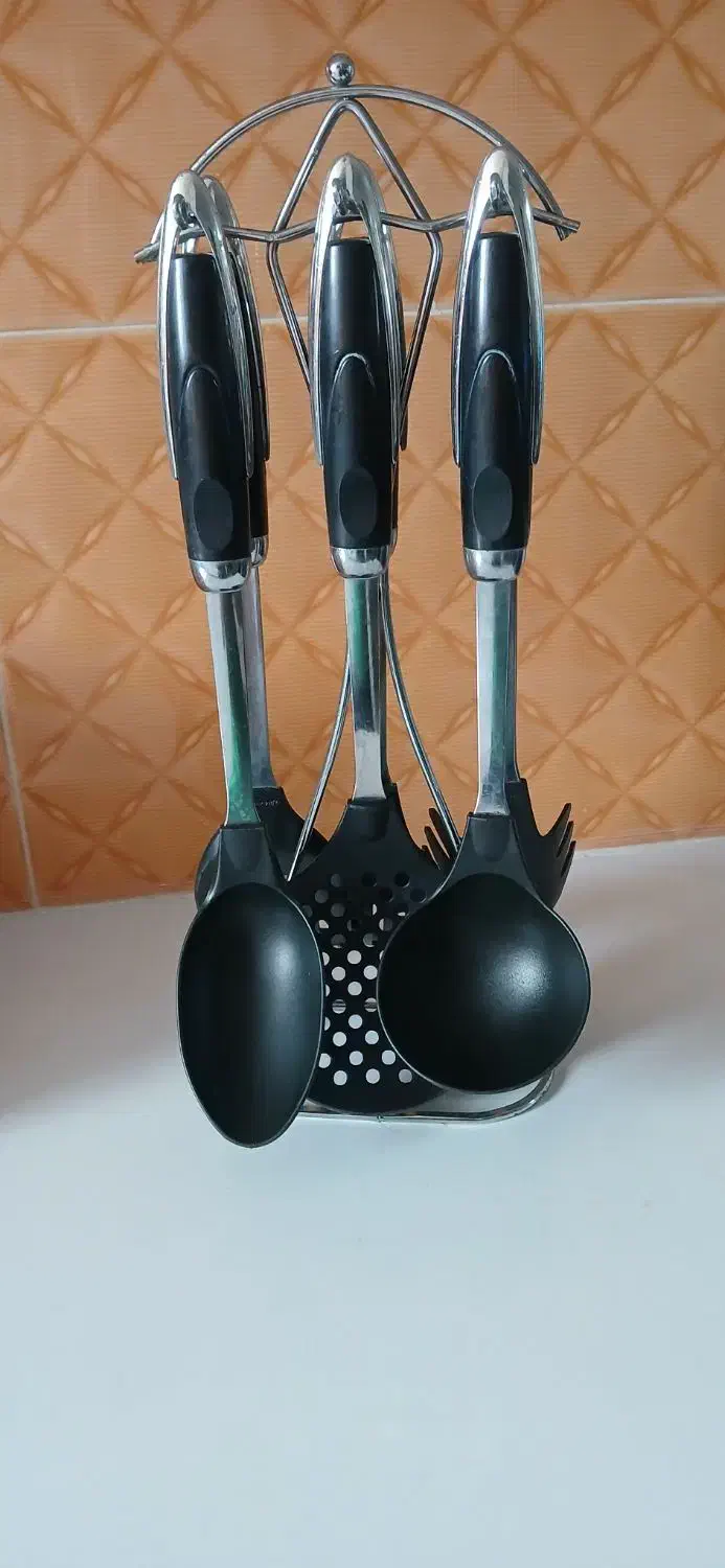 سرویس کفگیر و جاادویه سفید لیوان استکان|ظروف سرو و پذیرایی|لاهیجان, لاشیدان|دیوار