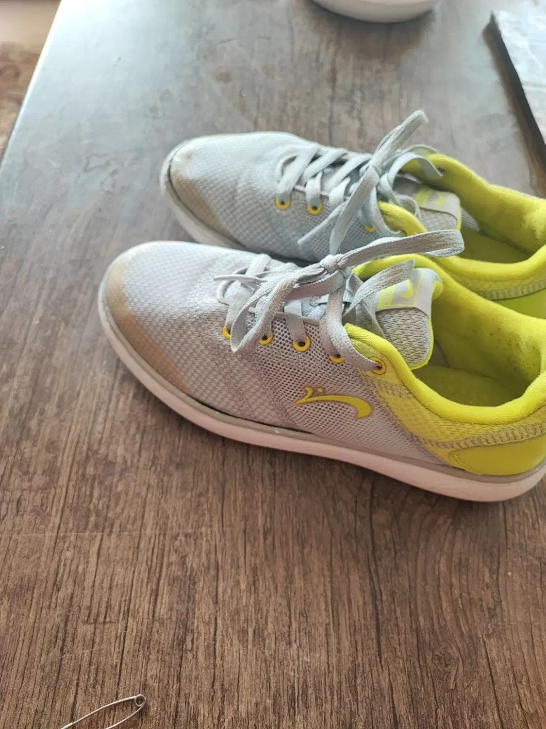 کتونی برند ادیداس|کیف، کفش، کمربند|پاکدشت, پاکدشت (مامازند)|دیوار