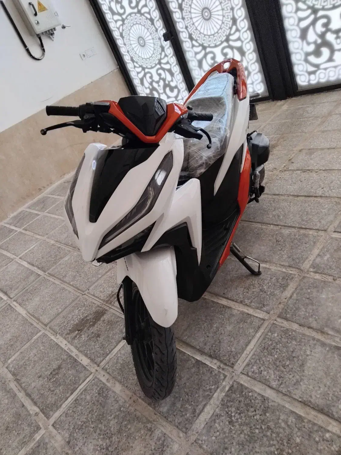 موتور کلیک ۱۴۰۰ در حد صفر|موتورسیکلت|تربت جام, المهدی|دیوار