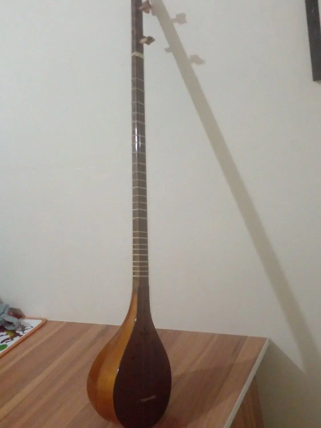 سه تار|سازهای سنتی|ساوه, |دیوار