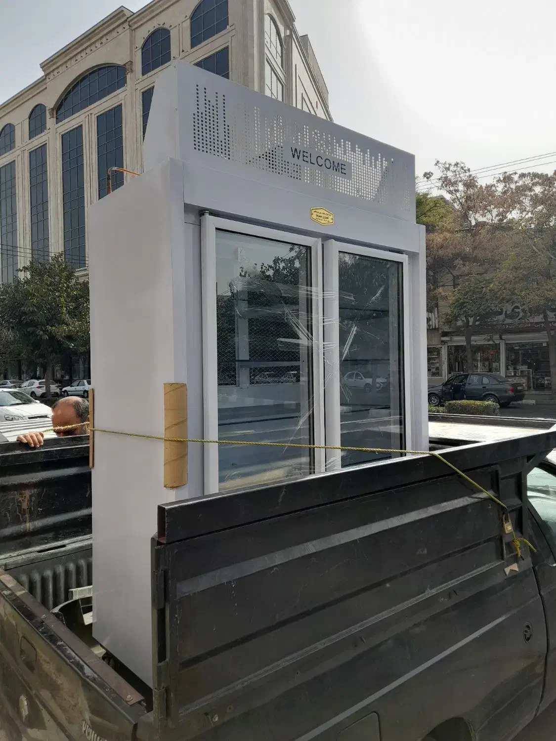 خریدار یخچالهای فروشگاهی....|فروشگاه و مغازه|مشهد, هنرور|دیوار