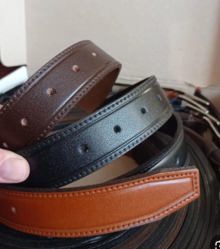 کیف|کیف، کفش، کمربند|شیروان (خراسان), |دیوار