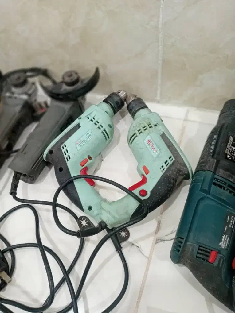 انواع ابزار های دستی کوچیک و بزرگ|ابزارآلات|دلوار, |دیوار