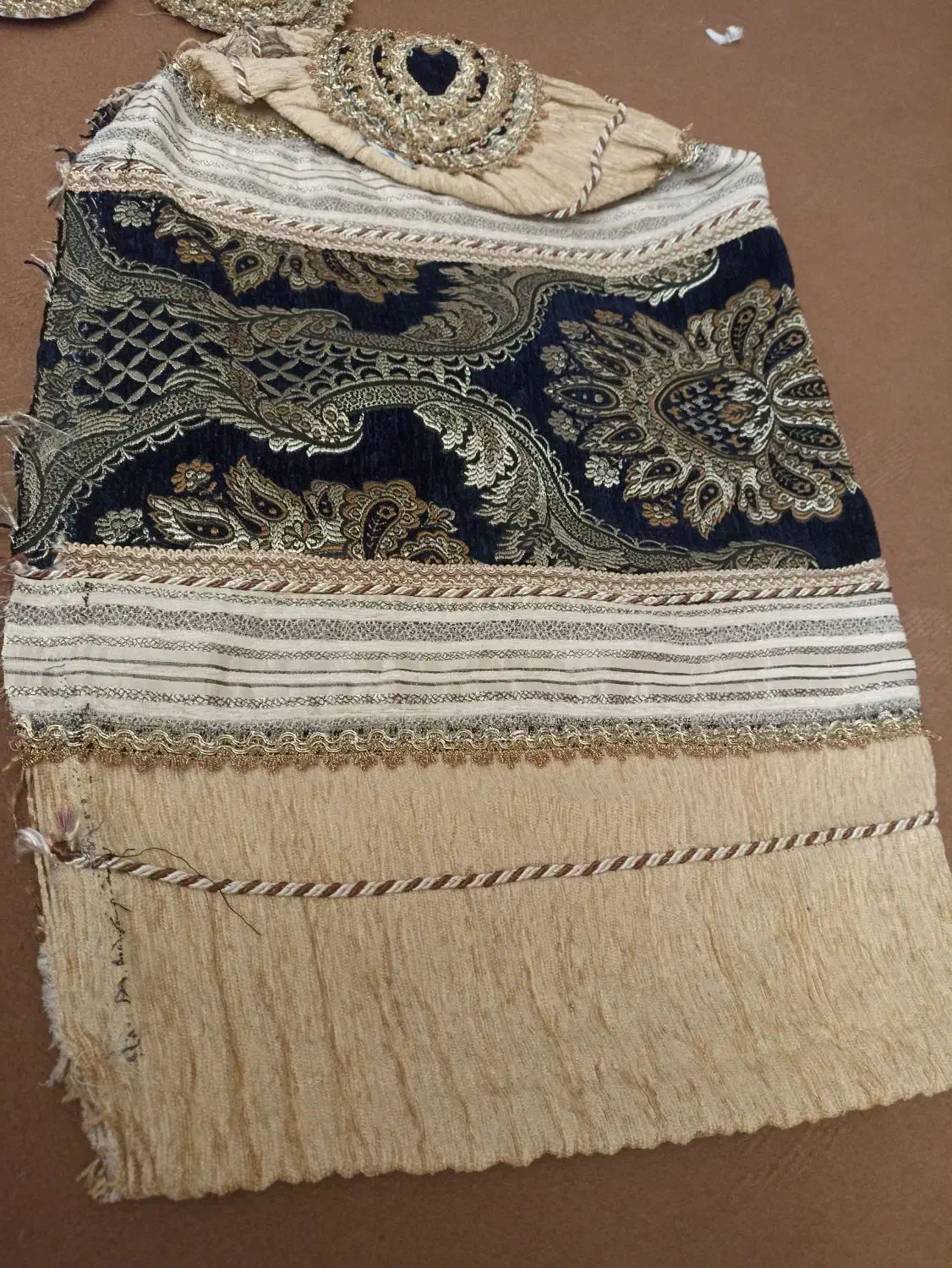 8عدد روبالشتی 8عدد روپشتی|پشتی|یاسوج, |دیوار