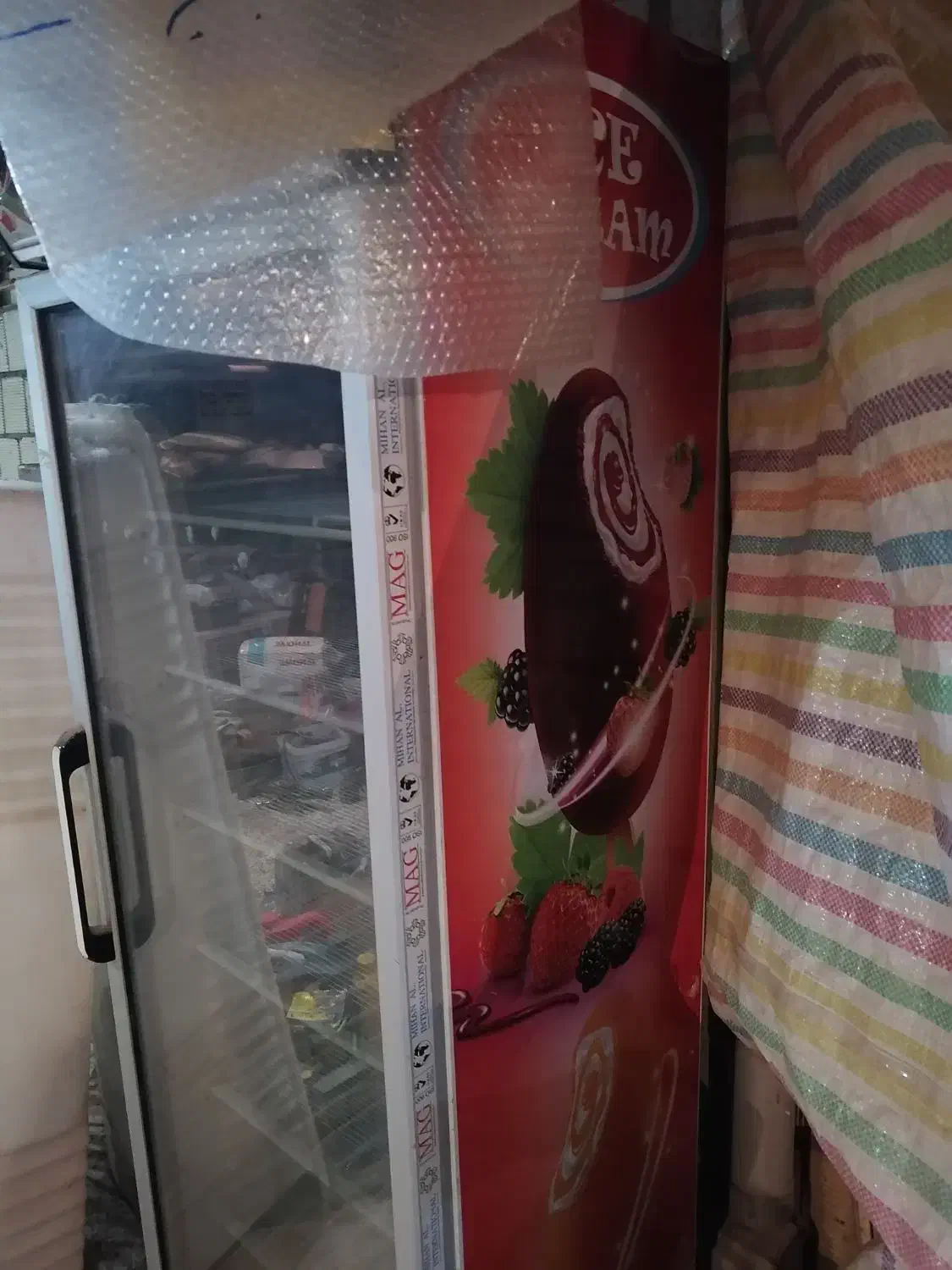 فریزر ویترینی فروشگاه ماک زیمان اصلدرحدآک بی یخچال|فروشگاه و مغازه|اهواز, پادادشهر|دیوار