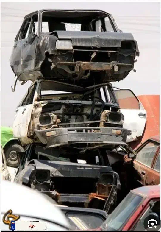 خریدار انواع خودرو های اسقاطی|خودرو سواری و وانت|تیران, |دیوار